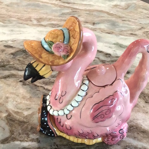 Girly bird decanter - Picture 3 of 5